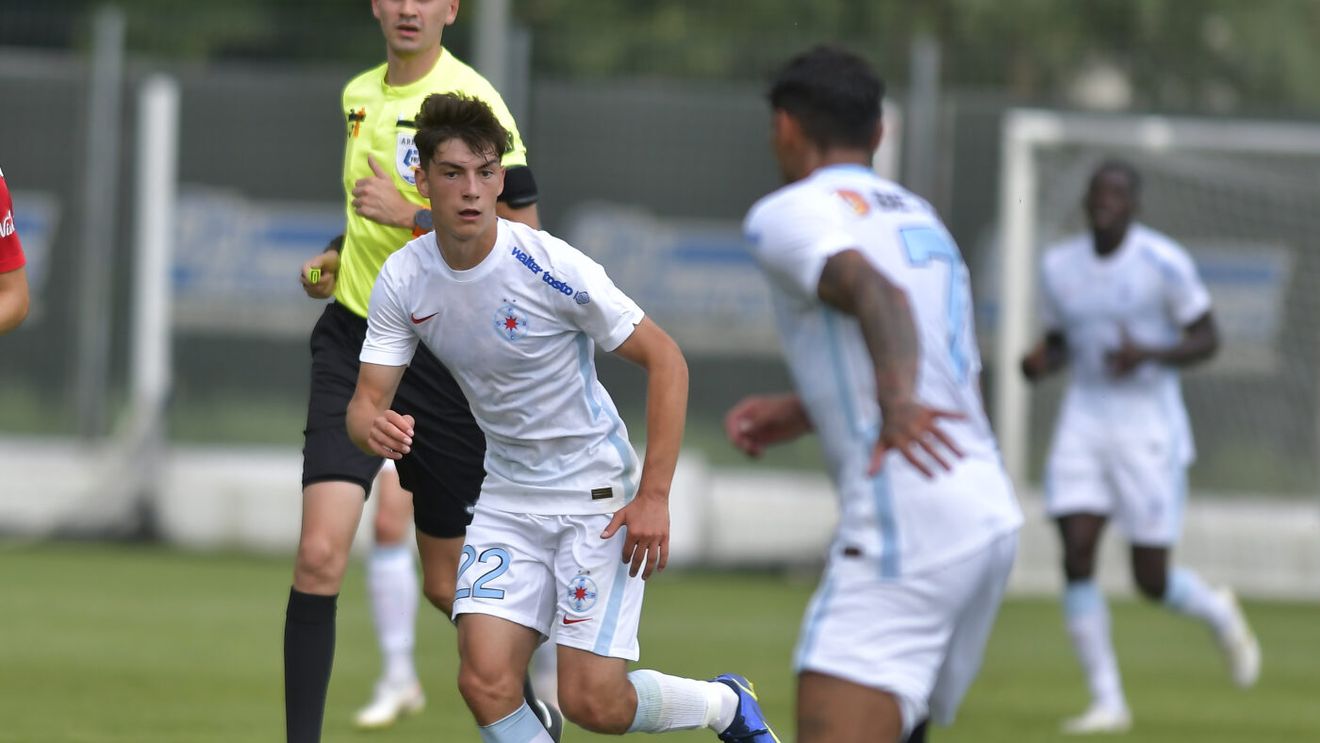 Dinamo vrea să facă un transfer ciudat. Fostul fotbalist de la FCSB, accidentat de la începutul anului, ofertat de Nicolescu