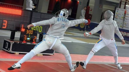 Scrimerii români încing armele în etapele de Cupă Mondială: sabrerii la Padova, spadasinii la Heidenheim