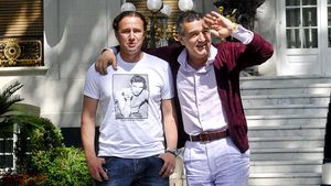 EXCLUSIV** Reghe e noul antrenor al Stelei! A semnat un contract valabil pe un sezon! FOTO Cum a fost prezentat de Becali