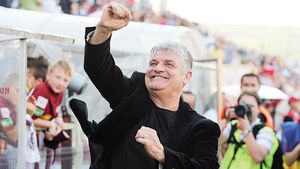 "Fălcosul" a mușcat mereu din "câini"