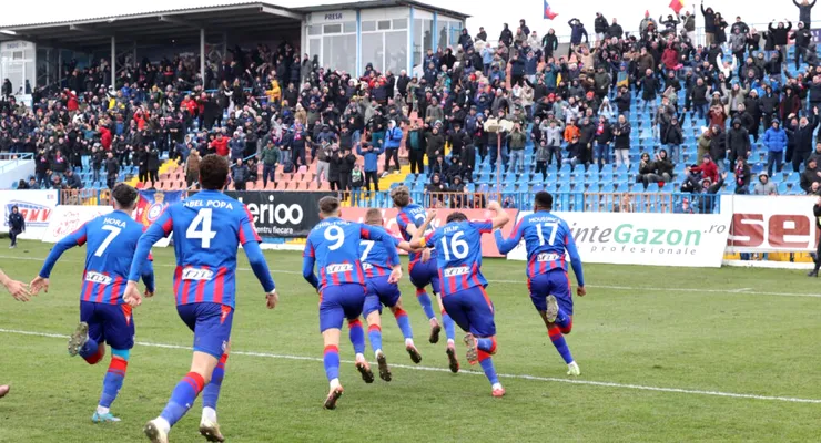 Unde e palmaresul desființatei FC Bihor? Ape tulburi la Oradea, unde o parte din fani a anunțat că nu mai vine la meciurile echipei lui Lincar: ”Neconcordanțe majore între pozițiile publice și realitatea juridică”