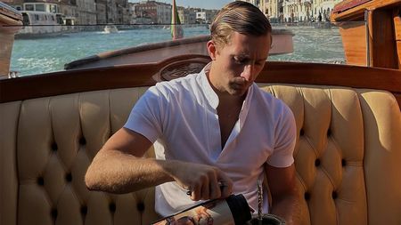 „Mi-am pierdut viața personală”. Calvarul trăit din cauza unei afecțiuni rare