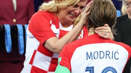 Mesajul președintei Kolinda pentru "Balonul de Aur" Luka Modrici:  "În numele Croației și al meu personal..."   