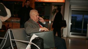 ȘOC la Bistrița!** Gloria s-a salvat de la retrogradare, dar "Tata Jean" ar putea retrage echipa din Liga 1