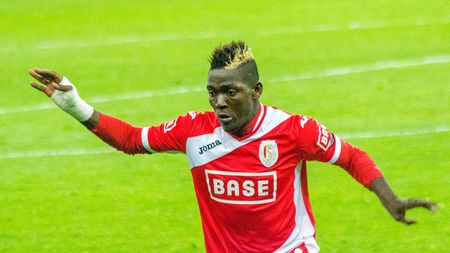 Rednic face, în sfârșit, transferuri "tari" la Dinamo! Ajutat de Boloni, aduce un fost jucător de la Real Madrid și un playmaker