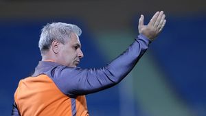 Ce transfer pentru Marius Șumudică! OFICIAL | Un fost jucător al lui Chelsea, prezentat la Gazișehir Gaziantep