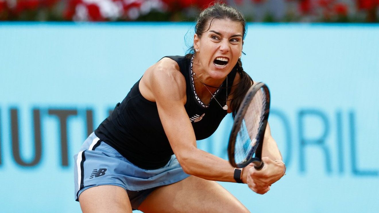 Sorana Cîrstea, prima reacție după ce a făcut scandal la Roma şi a strigat că terenul e "de rahat"! Ce a scris românca după a fost eliminată şi are acum mai mult timp pentru iubitul Ion Ion Țiriac