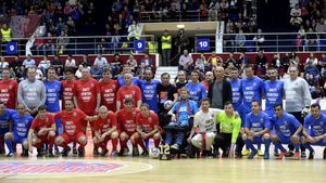 FOTO | Jucătorul dorit de Steaua a fost în tribunele Sălii Polivalente la Steaua '86 - Steaua '06: "Ar fi o mândrie, pentru mine există doar Steaua"
