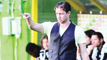 Printurile lui Reghe!** Antrenorul Stelei a copiat cifrele transmise de o firmă de monitorizare și e liniștit în privința calificării