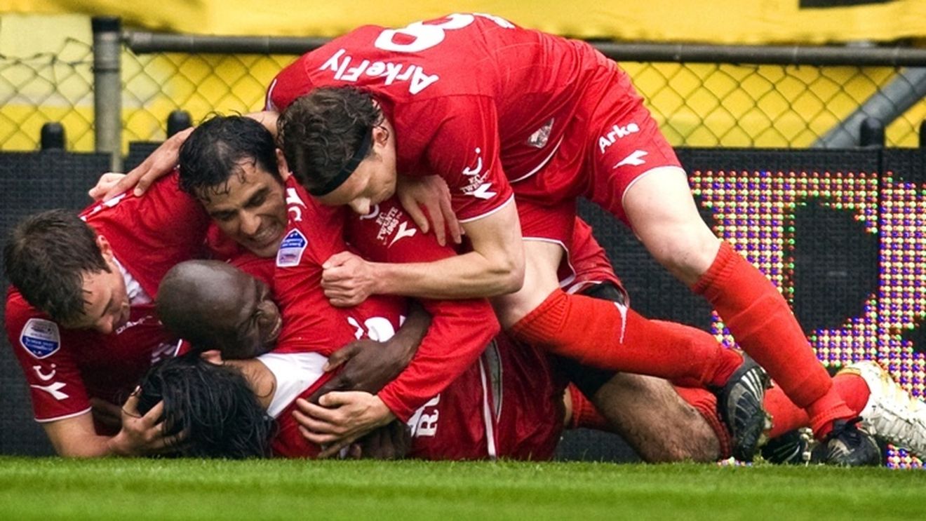 Primul titlu din istorie** pentru Twente!