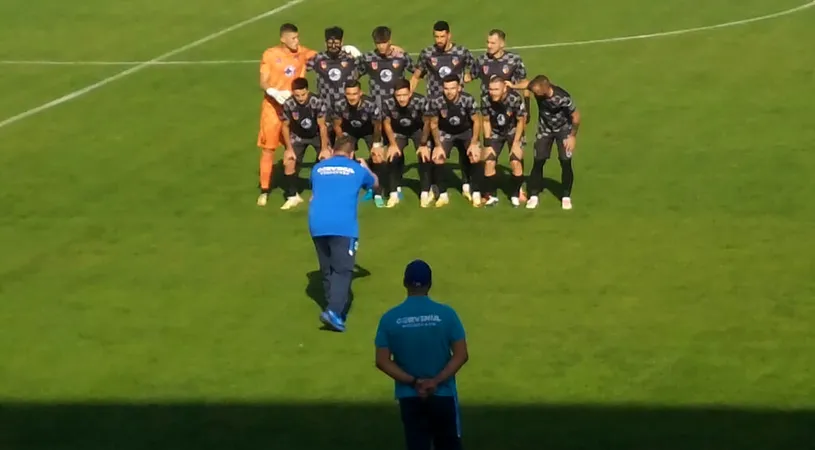 Florin Maxim și jucătorii săi continuă la Corvinul și după eșecul de la FRF: ”Un șoc, dar ne așteptam, cumva. Alegând meciurile de Europa League ne-am asumat și un risc.” Antrenorul, declarații despre jocul cu Viitorul Pandurii, obiectiv și achiziții