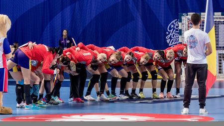 Prima reacție a tricolorelor după înfrângerea usturătoare cu Olanda: "Nu ne-a ieșit jocul, asta e. Suntem supărate, dar încrezătoare!"