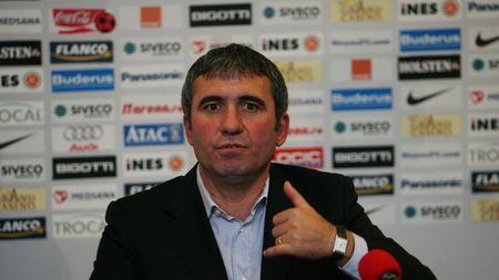 Hagi: "Nu o să țin cu Steaua în partida cu Galata"