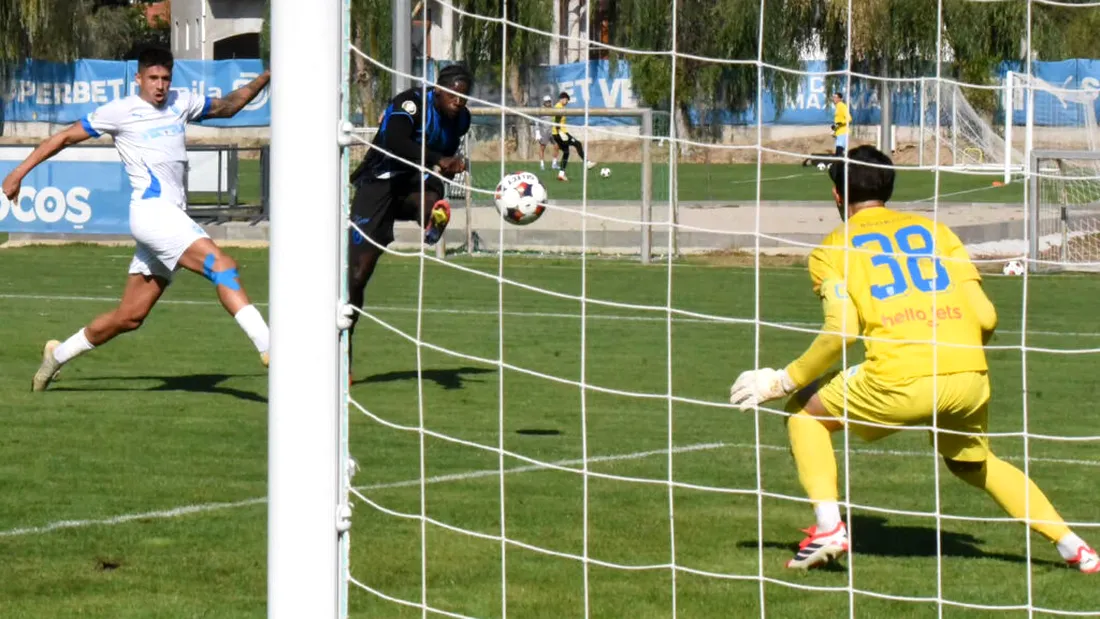 Universitatea Craiova şi-a spulberat ”satelitul” într-un amical disputat la baza ”Ilie Balaci”. Iamandache a revenit după accidentare, brazilianul Joao Andrade a debutat