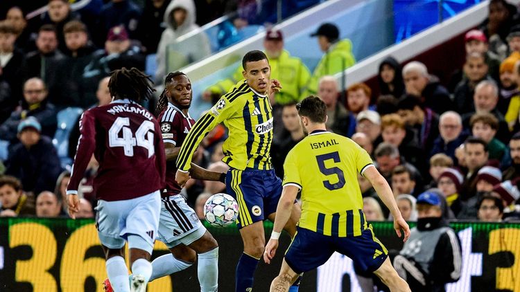 Fanii lui Aston Villa nu l-au iertat pe Mason Greenwood! Ce s-a auzit pe stadion la meciul cu Fenerbahce din Liga Campionilor