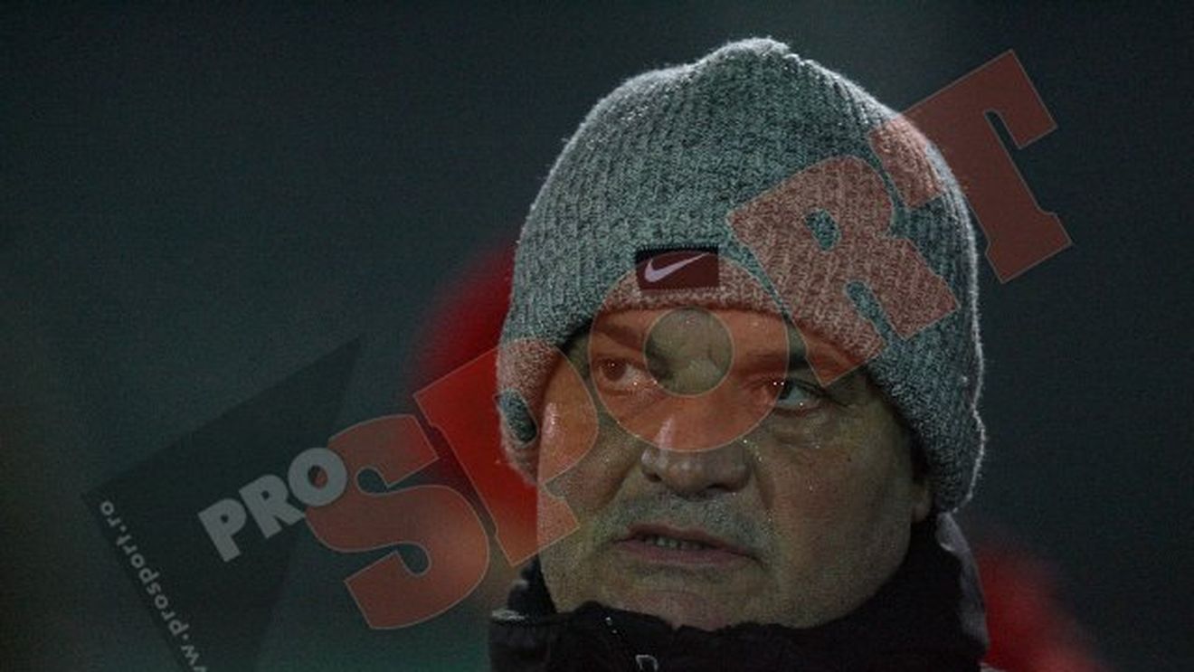 Din pat, direct la meci!** Au dispărut "chefliii", paparazzii intră în șomaj, vin surprizele plăcute din partea lui Andone