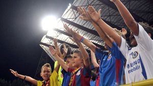 Steliștii se REVOLTĂ‚! "E inadmisibil! Mereu ne face asta" 'Rapidistul' acuzat că vrea să lase Steaua fără suporteri în următorul meci