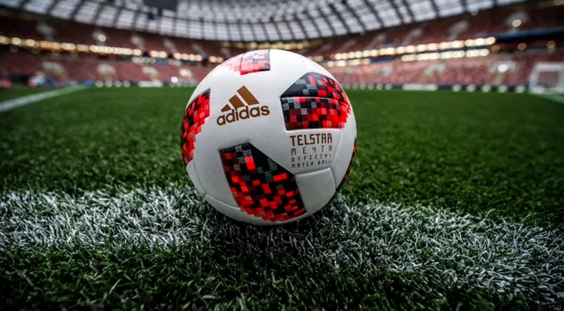 GALERIE FOTO | Adidas a lansat mingea oficială care va fi folosită în fazele eliminatorii ale Mondialului din Rusia: Telstar Mechta