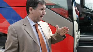 "Ghionea nu pleacă la Vaslui, frații Karamyan nu ne interesează!"** Vezi situația transferurilor la Steaua!