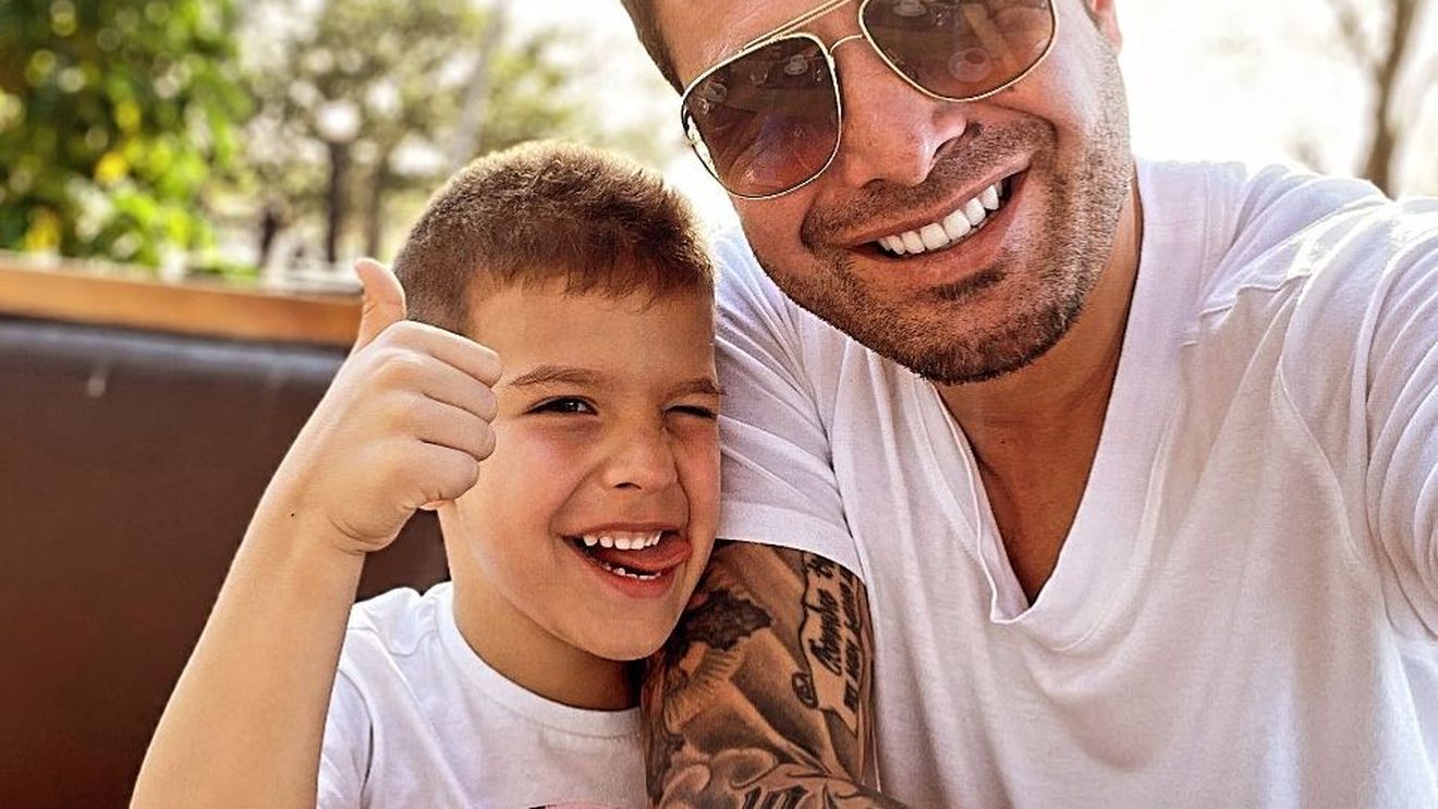Adrian Mutu, dezvăluiri despre mezinul său. Cu ce echipă de fotbal ține Tiago: „Cel mic a început să ia mingea de la un an”