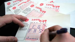 Ștucan, despre amenințările cu moartea, energia lui Tolontan și eforturile unor ziare de a spăla imaginea lui Cristea și Copos. Insider în Dosarul Loteria, ancheta pornită de ProSport în 2002