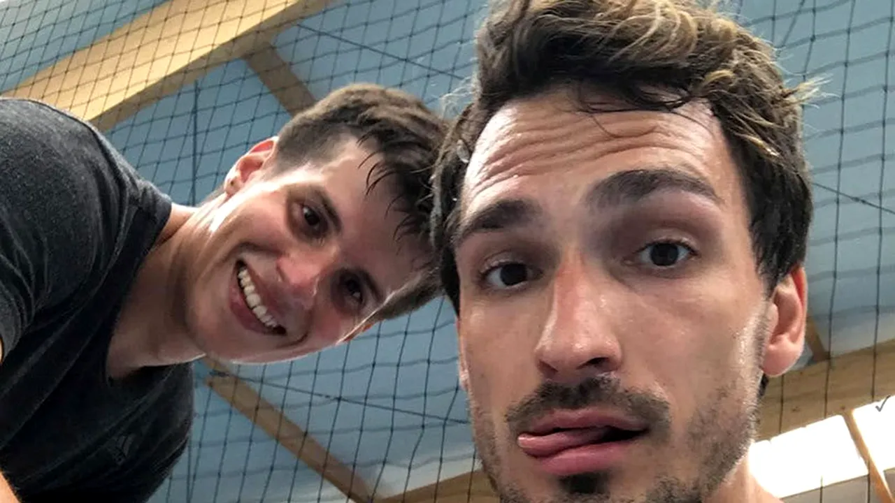 Mats Hummels i-a ironizat pe cei de la AC Milan, cu 24 de ore înainte de meciul cu CS U Craiova. Ce a postat pe Twitter :)