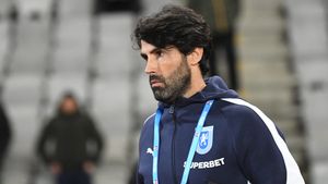 Antrenorul portughez Filipe Coelho a răspuns laconic la întrebări înaintea partidei cu Sparta Praga: „La final vom vedea”
