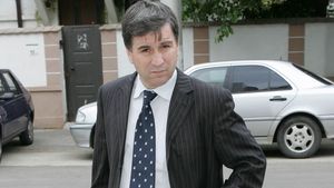 Argăseală contraatacă 'Lăsați-mă cu Yuksel, că nu e omul-model!'