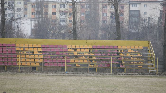 Stadioanele din Craiova, distruse de huligani!** 5.000 de scaune furate de pe "Ion Oblemenco"