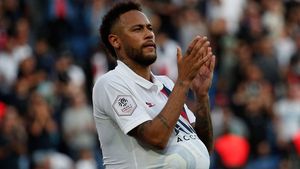 Postare de sute de mii de like-uri! Cum a reacționat Neymar când a aflat că mama sa se iubește cu un tânăr de 22 de ani | FOTO