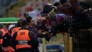 Steaua, așteptată de 50 de fani la Bistrița!