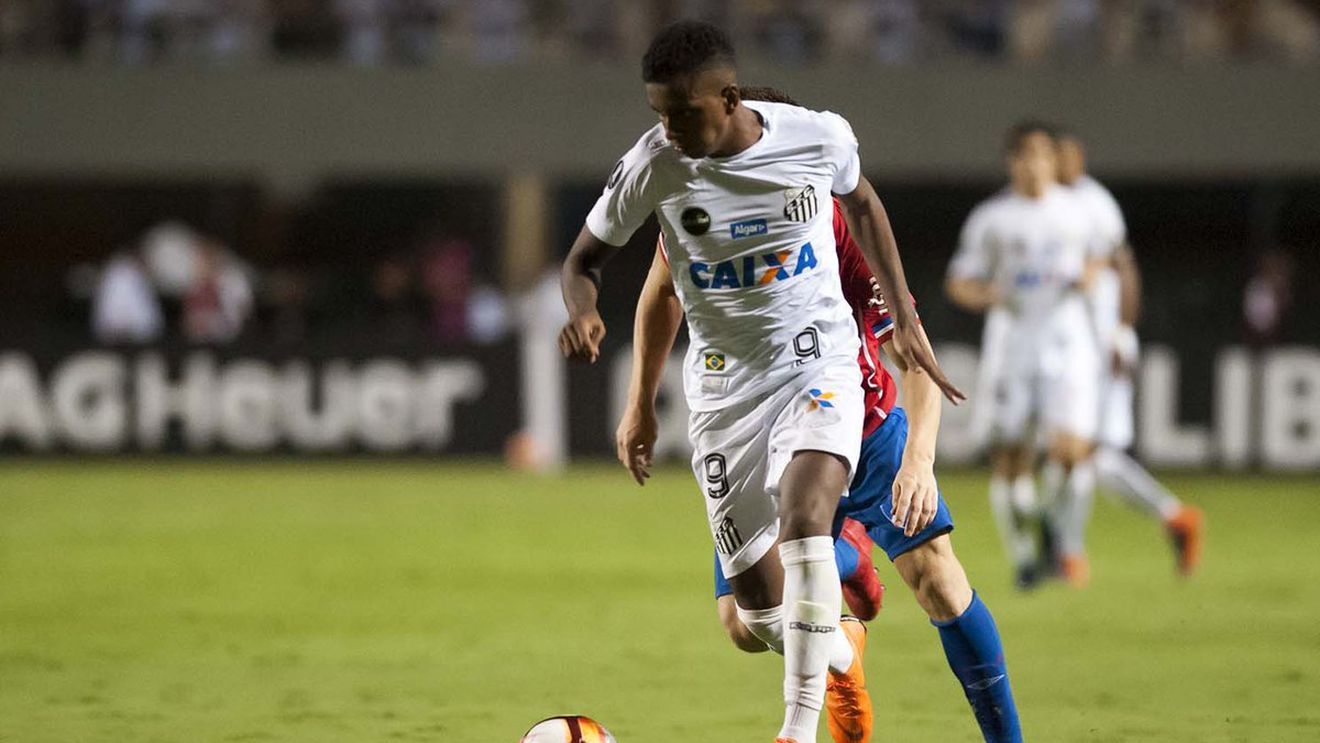 Cum ratezi un fotbalist de doar 17 ani pentru care s-au plătit 45 de milioane de euro? Barcelona știe: "Real Madrid a reușit, pentru că ăsta era visul lui"