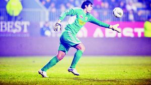 Bornescu a semnat cu "U" Cluj!** "Vom face o campanie spectaculoasă de transferuri"