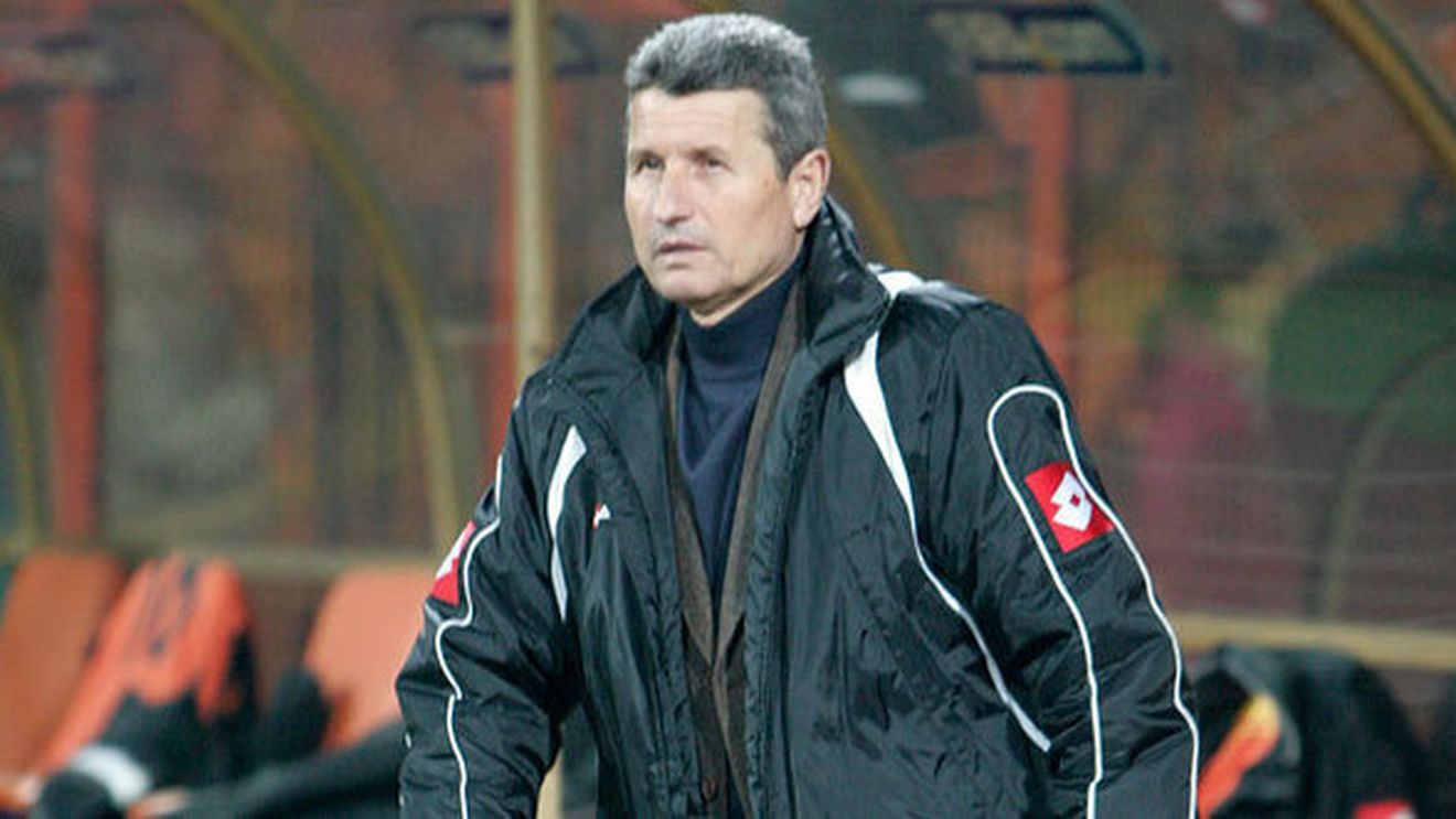 Mulțescu va pleca de la Sportul!**  "Din vară voi antrena în Turcia"