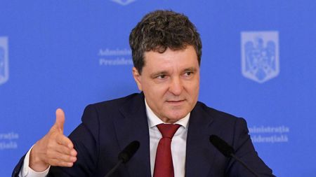 „Nicușor Dan i-a abandonat pe bucureșteni. Nu e monarhie să-și aleagă moștenitorul”. Afaceristul milionar a decis să candideze la funcția de primar al Bucureștiului