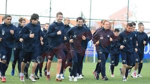 FOTO Antrenament cu zâmbetul pe buze!** VEZI imagini cu steliștii din primul cantonament!