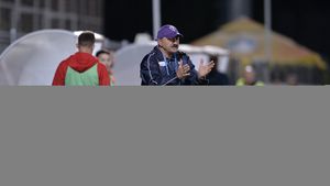 "Nu știu când se joacă barajul cu UTA! Nu se joacă mâine?" Răspunsul fabulos oferit de Ionuț Popa când a fost întrebat dacă s-a jucat corect în ultima etapă