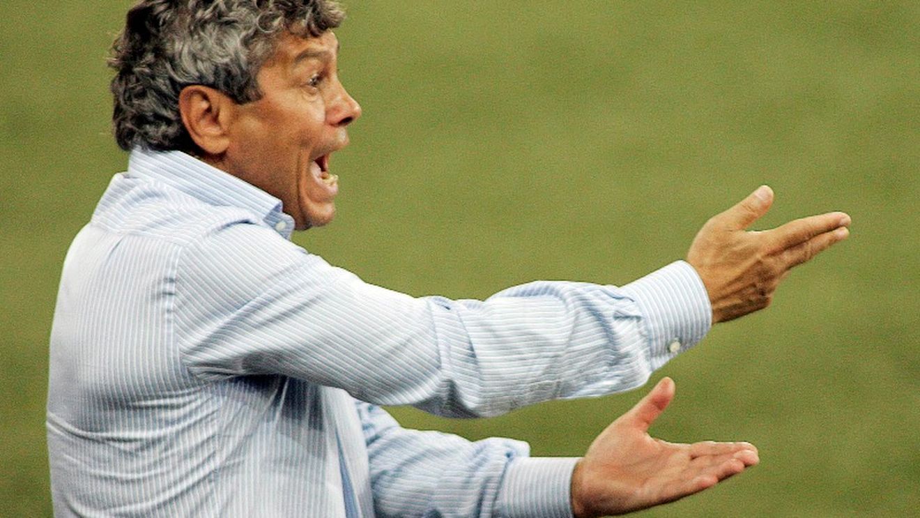 Lucescu senior, din nou operat!**