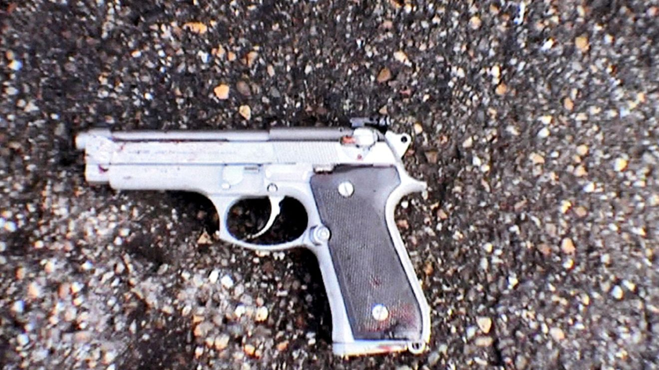 Banderole negre în memoria victimelor de la Winnenden