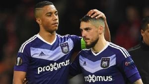 Englezii îl numesc "senzația lui Anderlecht", iar meciul cu United i-a convins! 25 de milioane pentru un transfer de vis