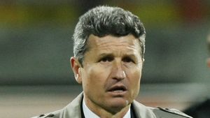 Mulțescu: "Sper să continue ascensiunea nostră în joc"