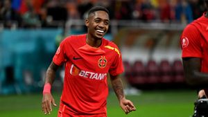 Revine Luis Phelipe la Poli Iași după ce nu s-a impus la FCSB? Răspunsul lui Cornel Șfaițer și de ce crede că Emil Săndoi este antrenorul perfect pentru moldoveni! EXCLUSIV