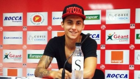 Fiul lui Daniel Chiriță s-a antrenat astăzi sub comanda lui Flavius Stoican. Fost coleg cu Mutu la Ajaccio, Alexandru a fost transferat de "câini"