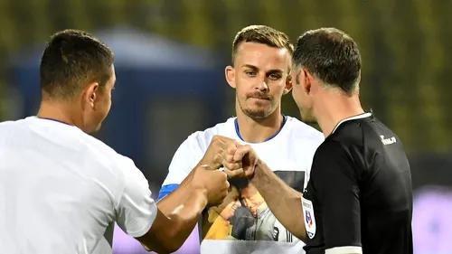 Moment emoționant înaintea partidei FC Argeș - CS Universitatea Craiova. Jucătorii celor două echipe, gest superb în amintirea legendelor Nicolae Dobrin și Ilie Balaci