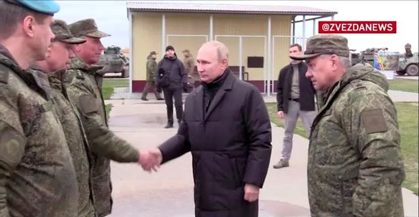 Putin a purtat o haină de designer de 5.000 de lire sterline la un teren de antrenament