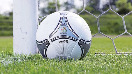 Ultimul Tango!** Mingea oficială a finalei poate pune probleme mari portarilor