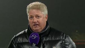 Incredibil! Președintele de la Gaz Metan, moment uluitor în direct la TV: "Hai, Dinamo!" E fanul "câinilor" și a ținut să afle toată lumea chiar înainte de meciul direct