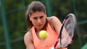 Sorana Cîrstea, în turul trei la Roland Garros