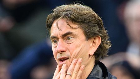 Thomas Frank, demis de la Tottenham. Cine poate fi noul antrenor al lui Radu Drăgușin