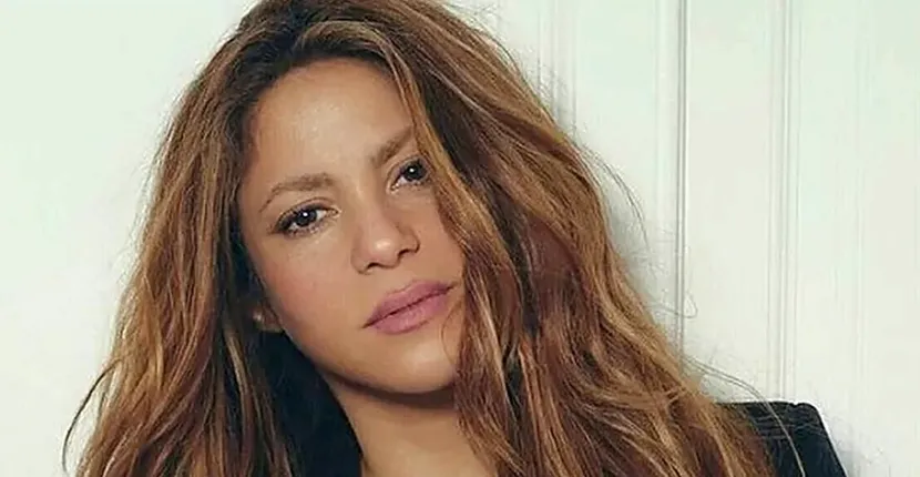 Shakira ar fi primit mesaje de la unele dintre femeile cu care Gerard Piqué a înșelat-o. Îmi trimitea mesaje în care mă întreaba ce mărime are fundul meu